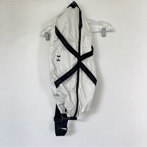 Under Armour storm white black strap beltway workout gym crossbody sling bag